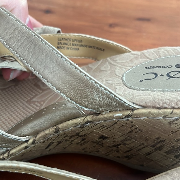 BOC Born Concept Cork Metallic Wedge Shoes sz 9 or 40.5 - Picture 9 of 9